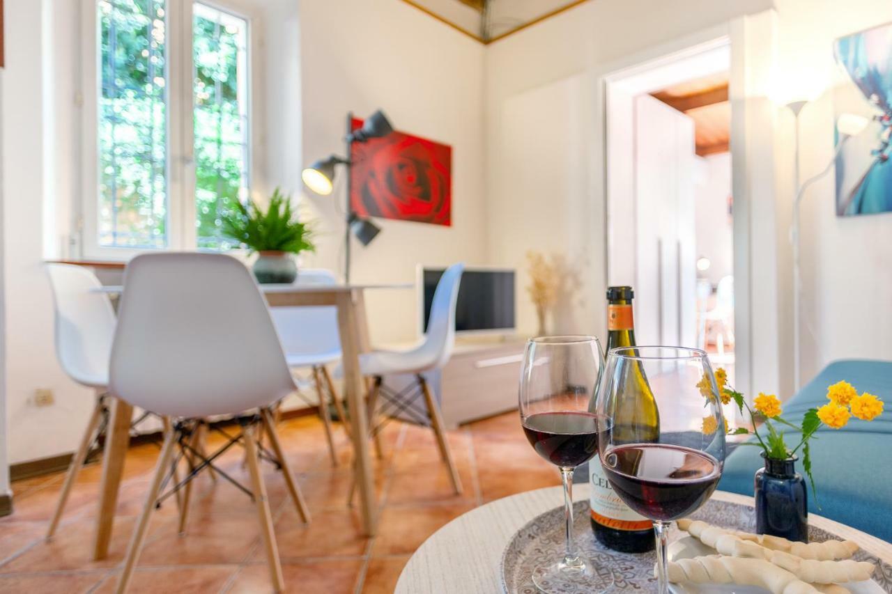 Duplex Apartment In Pieno Centro Ferrara Eksteriør bilde